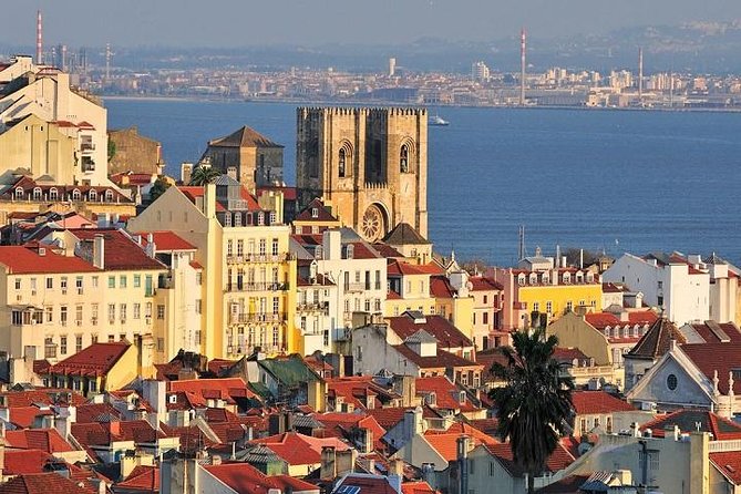 Best HIGHLIGHTS of Lisbon Sintra and Cascais Private Tour - Customer Reviews and Testimonials