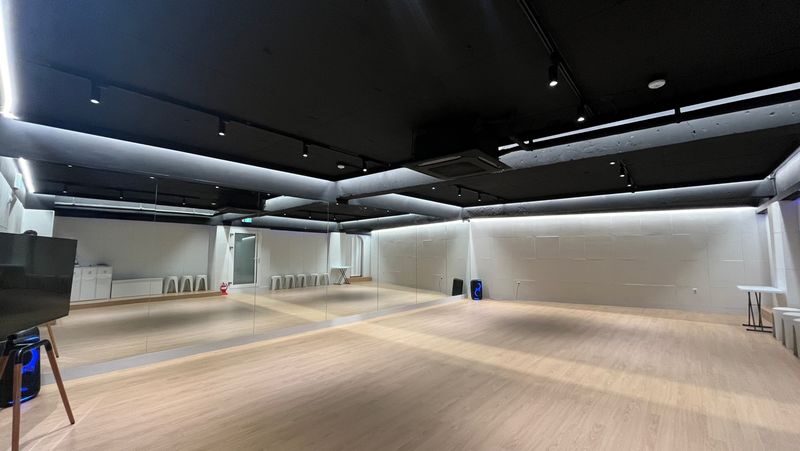 Best Kpop Dance Class in Myeongdong, Seoul (Photos & Video) - Practical details before you book