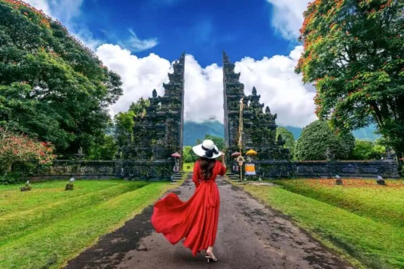 Best Northern Bali Sites with Tanah Lot Temple Tour - An In-Depth Look at the Best Northern Bali Sites with Tanah Lot Tour