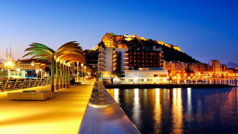 Best of Alicante: Private Walking Tour With a Local - Enjoy a Relaxed Exploration at Your Own Pace