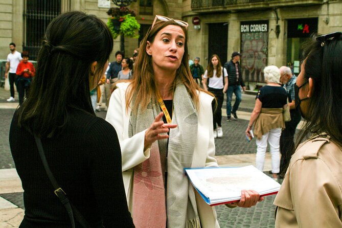 Best of Barcelona: Sagrada Familia, Park Guell, Montjuic & Gothic - Gothic Quarter: Architectural Marvels