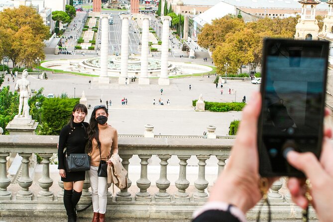 Best of Barcelona With Sagrada Familia & Park Güell Skip the Line - Barcelonas Gothic Quarter