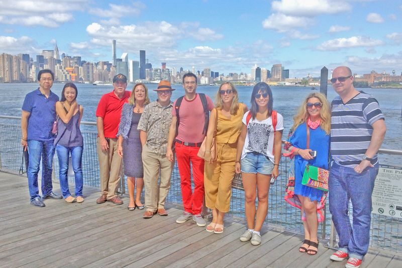 Best of Brooklyn Walking Tour in Williamsburg - At a glance: Williamsburg on foot