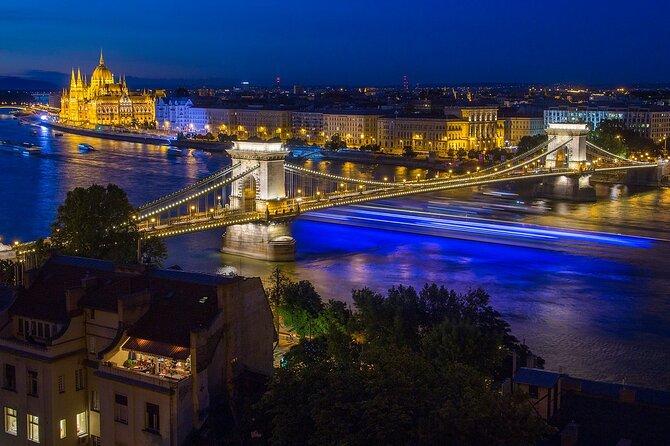 Best of Budapest Private Driving Tour - Tour Experience