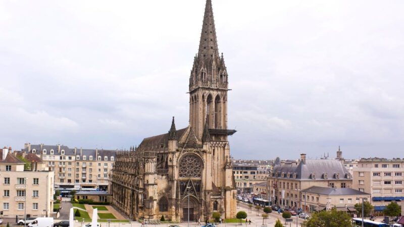 Best of Caen: Private Walking Tour With a Local - Discover the Grandeur of Abbaye Aux Hommes
