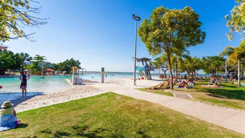 Best of Cairns: Private Walking Tour with a Local - Scenic Waterfront and Gardens