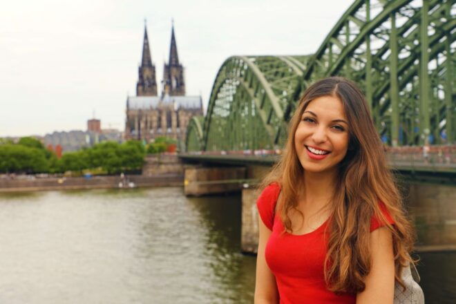 Best of Cologne in 1-Day Private Guided Tour With Transport - Highlights of the 7-Hour Tour Option