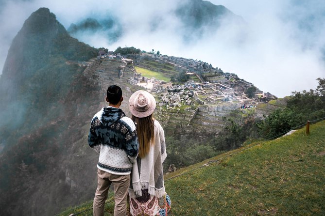 Best of Cusco in 2-Days: Sacred Valley and Machu Picchu With Free Airport Pickup - Itinerary Overview