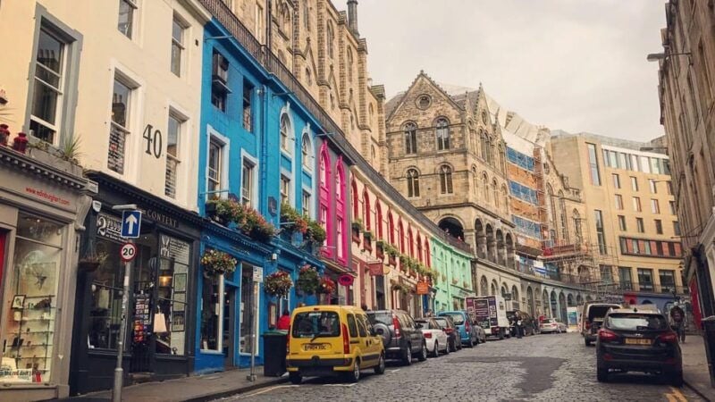 Best of Edinburgh: Private Walking Tour with a Local - Who Should Consider This Tour?