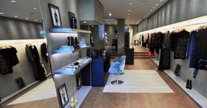 Best of Fashion and Outlets Tour in Milan - Detailed Itinerary Breakdown