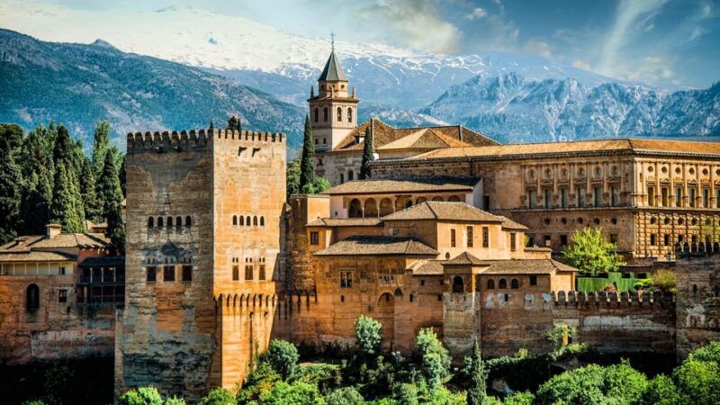 Best of Granada: Private Walking Tour With a Local - Good To Know