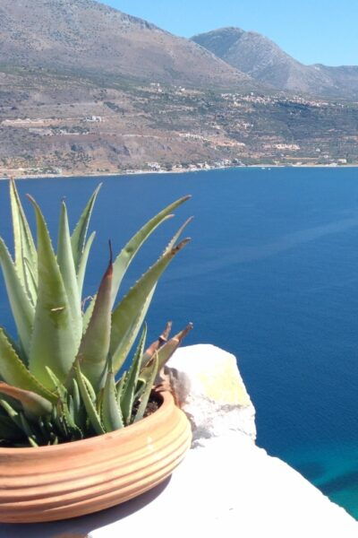 Best of Greece 7-Day Private Tour Peloponnese Delphi Meteora - Itinerary