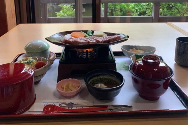 Best of Himeji Castle and Gardens: 3hr Guided Walking Tour - Nearby Attractions and Tips