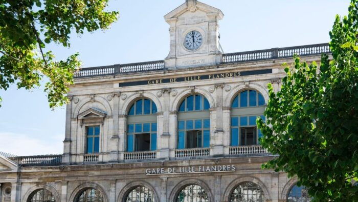 Best of Lille: Private Walking Tour With a Local - Wandering Through Parc De La Citadelle