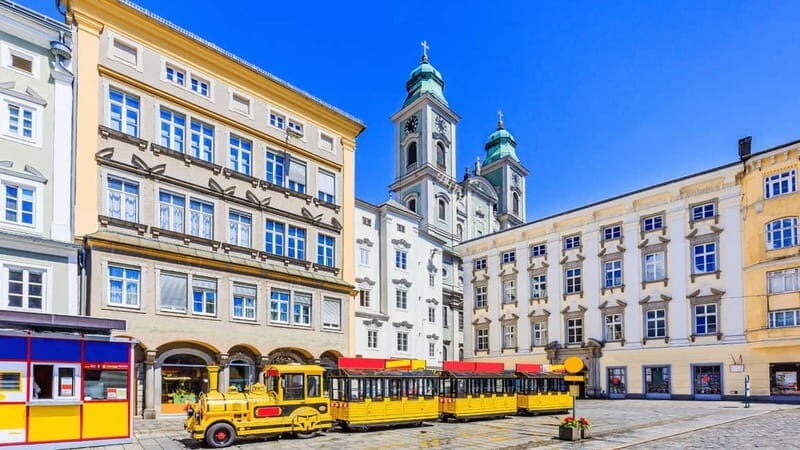 Best of Linz: Private Walking Tour with a Local - Deep Dive into the Experience