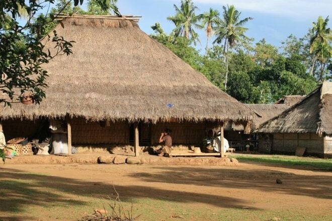 Best of Lombok: Tribe Villages, Traditions & Waterfalls - Immerse Yourself in the Culture of the Senaru Sasak Tribal Village