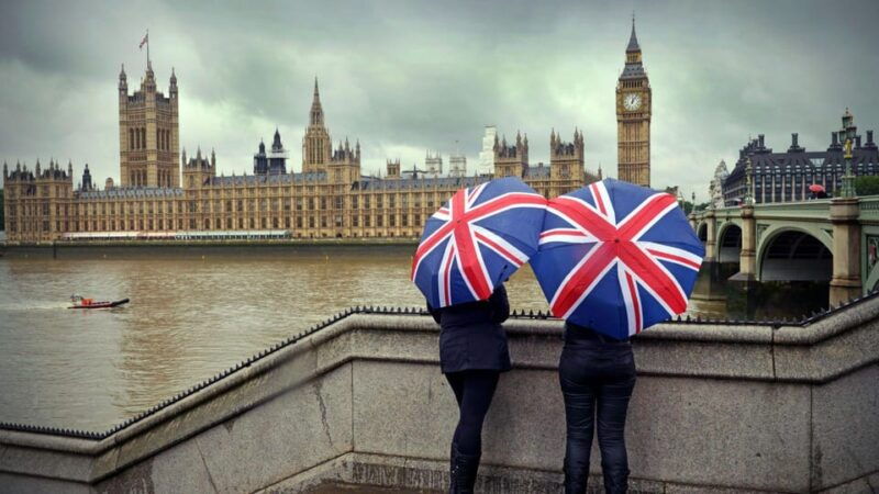 Best of London: Private Walking Tour with Local - Authenticity and Local Flavor