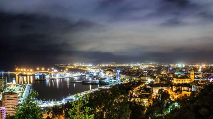 Best of Málaga: Private Walking Tour With a Local - Accessible and Multilingual Experience