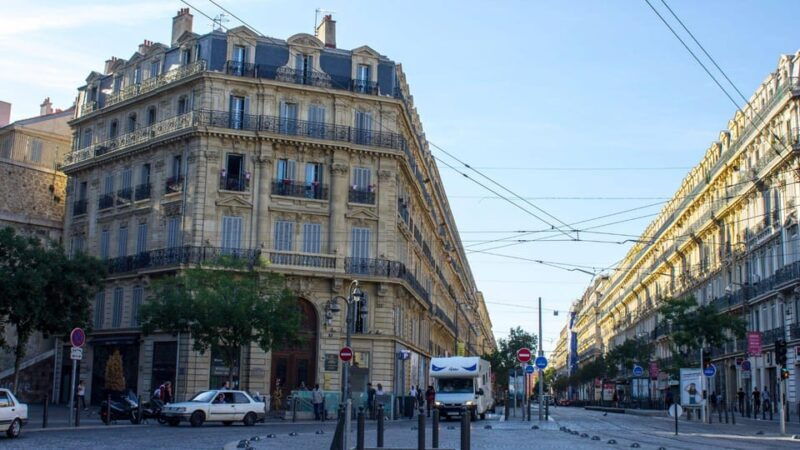 Best of Marseille: Private Walking Tour With a Local - Exploring the Charming Old Port