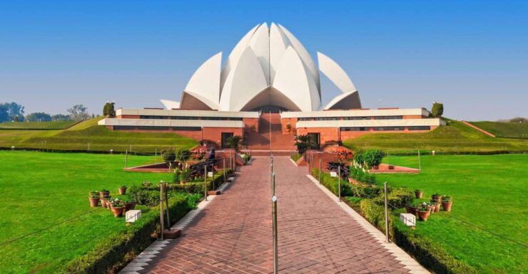 Best of New Delhi: 6-Hours Guided City Tour With Car & Guide - Tour Highlights