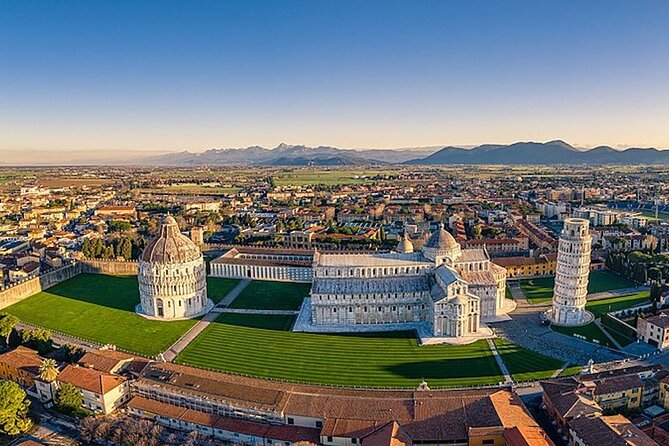Best of Pisa: Small Group Tour With Admission Tickets - Expert Local Guide
