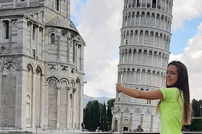 Best of Pisa: Small Group Tour With Admission Tickets - Pre-reserved Tickets and Skip-the-line Access