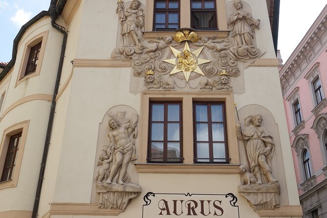 Best of Prague - City Walking Tour With Czech Cuisine Lunch - Tour Logistics