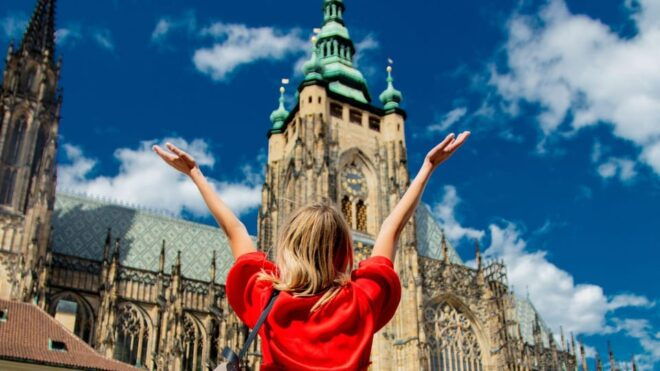 Best of Prague: Private Walking Tour With Local - Tour Duration and Pricing