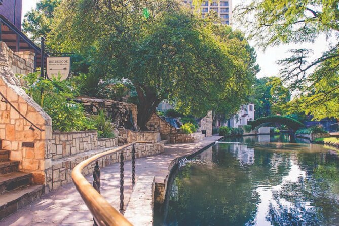 Best of San Antonio Small Group Tour With Boat Tower Alamo - Positive Reviews