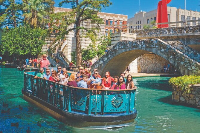 Best of San Antonio Small Group Tour With Boat Tower Alamo - Knowledgeable Guide