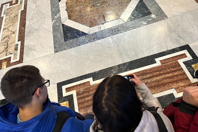 Best of St Peter Basilica Treasure Hunt for Kids and Families - Memorable St Peter Basilica Experience
