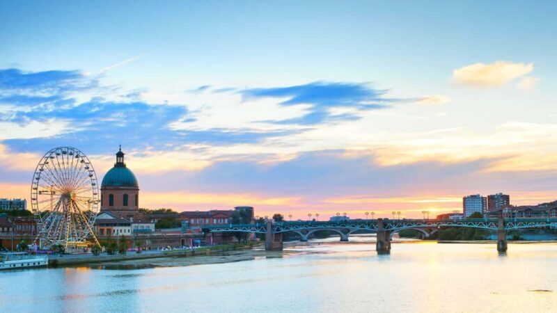 Best of Toulouse: Private Walking Tour with a Local - Exploring Toulouse with a Local: What to Expect