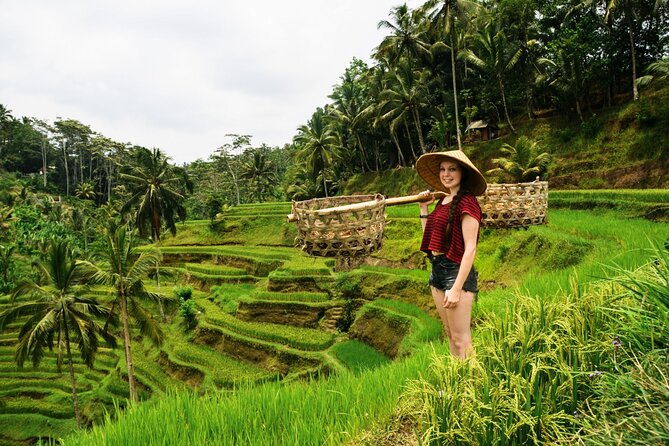 Best of Ubud: Monkey Forest, Temple, Waterfall, Rice Terrace & Art Villages - Temple: Explore the Spiritual Side of Ubud