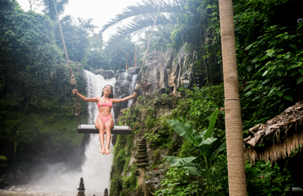 Best of Ubud: Temple, Waterfall, and Rice Terrace Adventure - Tegalalang Rice Terrace Exploration