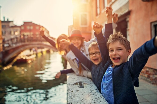 Best of Venice in 1 Day: Walking Tour, Doges Palace, Gondola Ride - Private Gondola Ride Experience