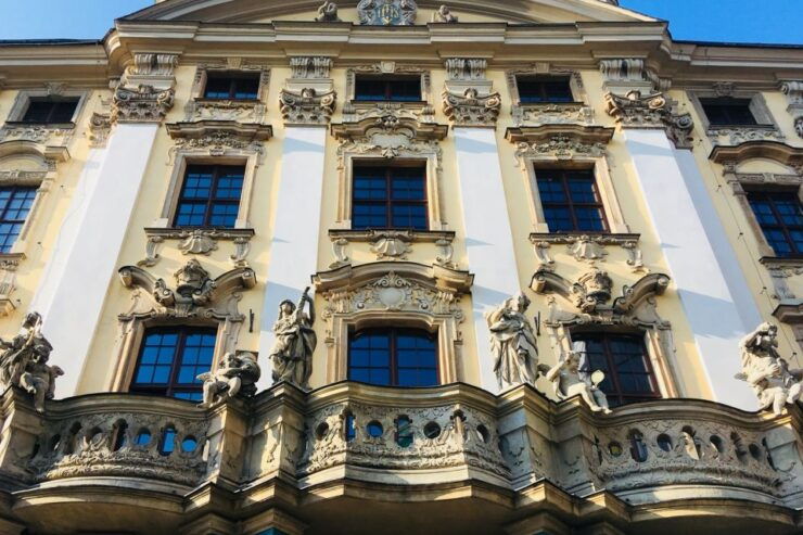 Best of Wroclaw 3-Hour History and Culture Walking Tour - Tour Duration and Languages Offered