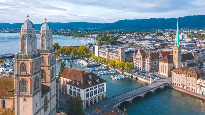 Best of Zurich: Private Walking Tour With a Local - What to Expect