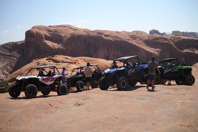 BEST! Poison Spider U-Drive 4X4 Tour in Moab +Dinosaur Tracks! - The Sum Up