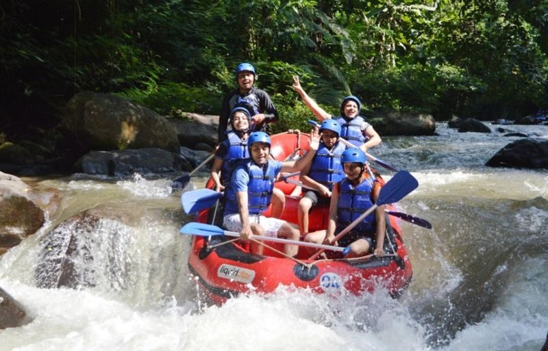 Best Rafting and Jimbaran Seafood Dinner Combo Experience in Bali - Key points to know before you book