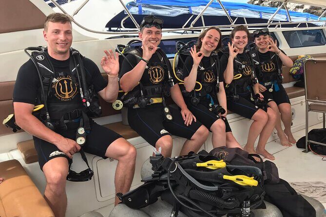 Best Scuba Diving Koh Tao Top Sites from Koh Samui - Who Will Love This Tour?