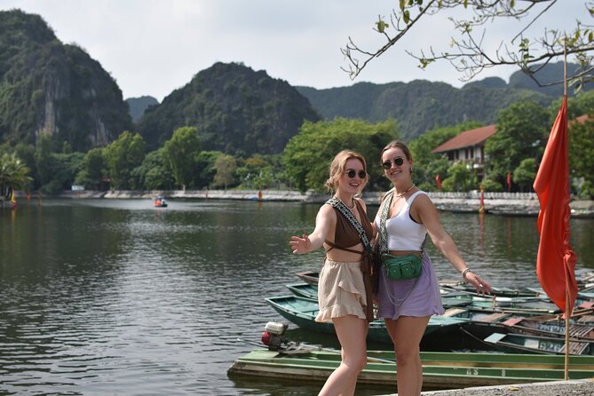 BEST SELLER - 2 Days/1 Night Halong 5 Star Cruise, All Inclusive - Lowest Price Guarantee