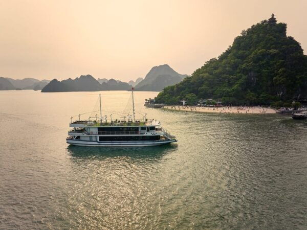 BEST SELLER Halong 5 Star Day Cruise: Buffet Lunch & Jacuzzi - Frequently Asked Questions