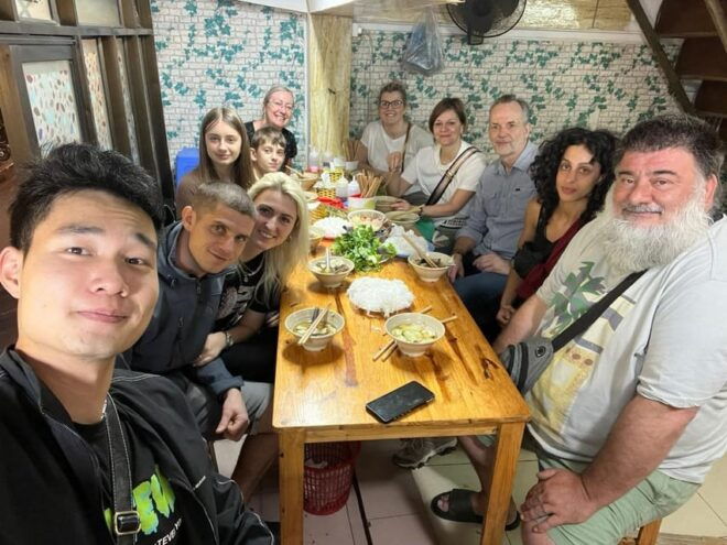 Best Seller Hanoi Street Food Tour With Train Street Visit - Train Street Experience