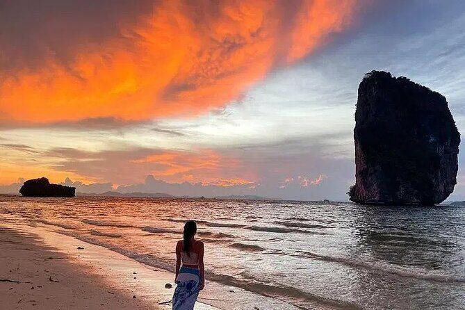 Best Seller Phi Phi Islands Sunset Tour with Snorkeling & Lunch - A Closer Look at the Itinerary