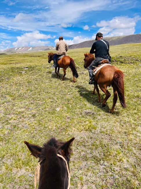 Best trekking tour in Mongolia - Camping in the Wild: Comfort and Authenticity