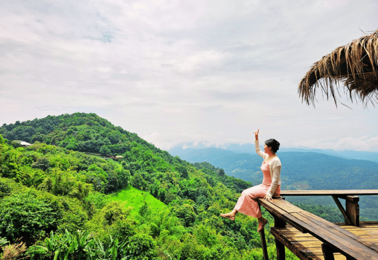 Best Value : Mon Jam, Doi Suthep, Wat Umong and Fluer Cafe - Itinerary Highlights