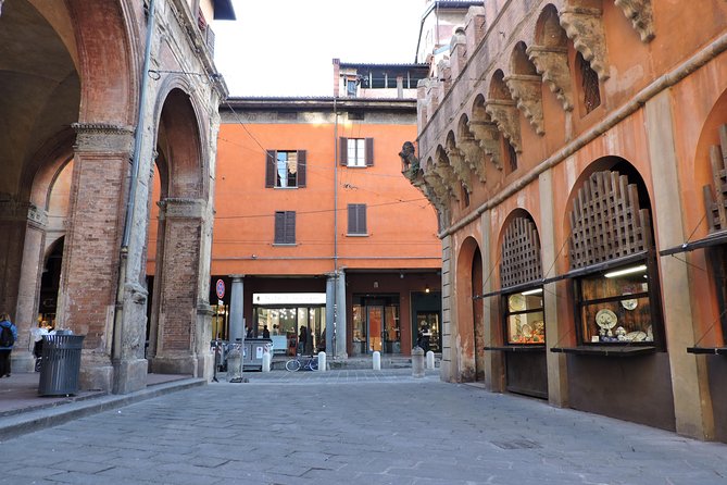 Best Walking Tour of Bologna - Participant Requirements