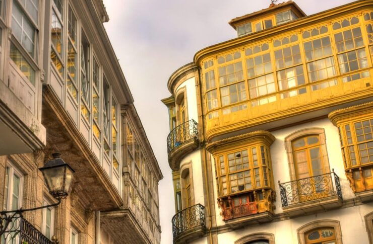 Betanzos: Essential Tour of the Citys Emblematic Places - Experience and Itinerary