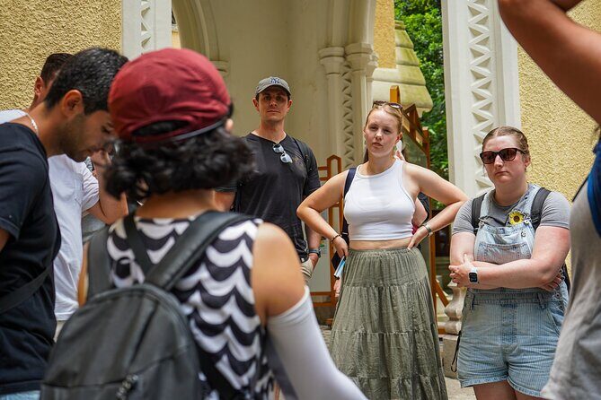 Between Capitalism & Communism: Hong Kong History Tip Based Tour - The Itinerary in Detail