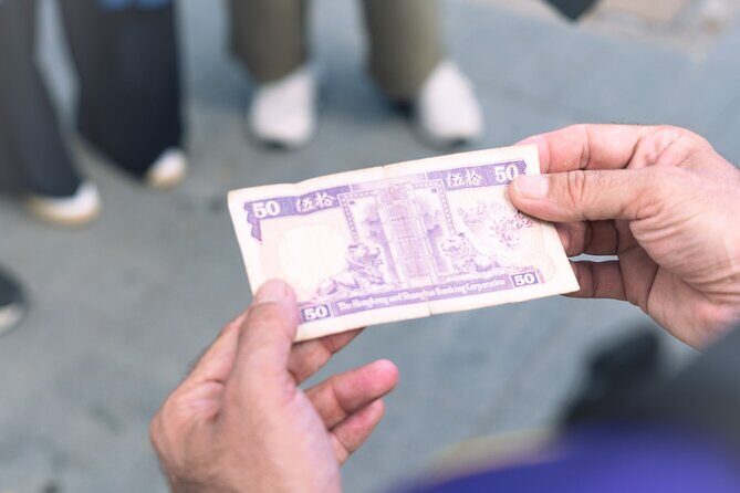 Between Capitalism & Communism: Hong Kong History Tip Based Tour - FAQ